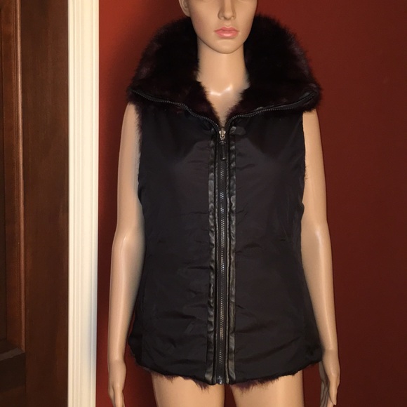 Reversible Faux Fur Vest - Picture 5 of 12